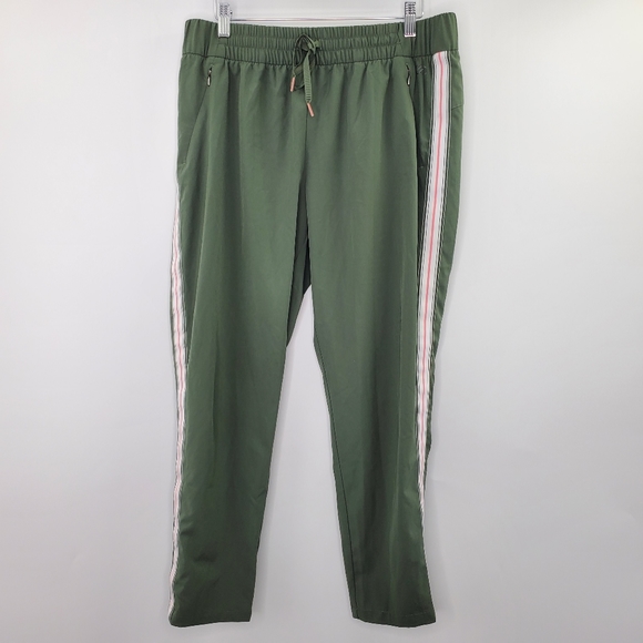 CALIA by Carrie Underwood Pants - Calia Green Journey Tuxedo Stripe Pants Cropped